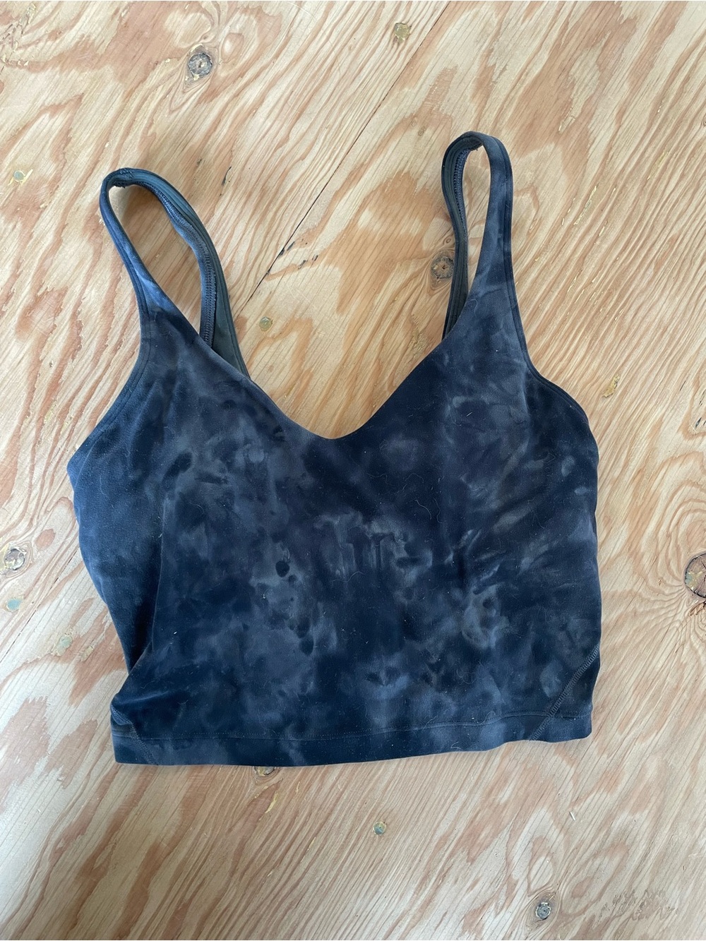 lululemon athletica Black Tie-Dye V-Neck Bralette Crop Top align tank grey four
